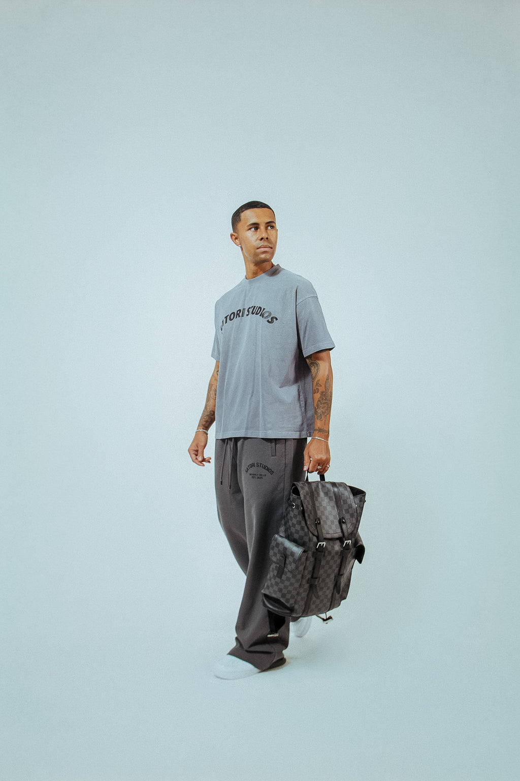 Signature Arch Logo Sweatpants